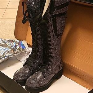 Dolls Kill Club Exx Bling Brigade Pocket Combat Boots Hematite Diamond size 9